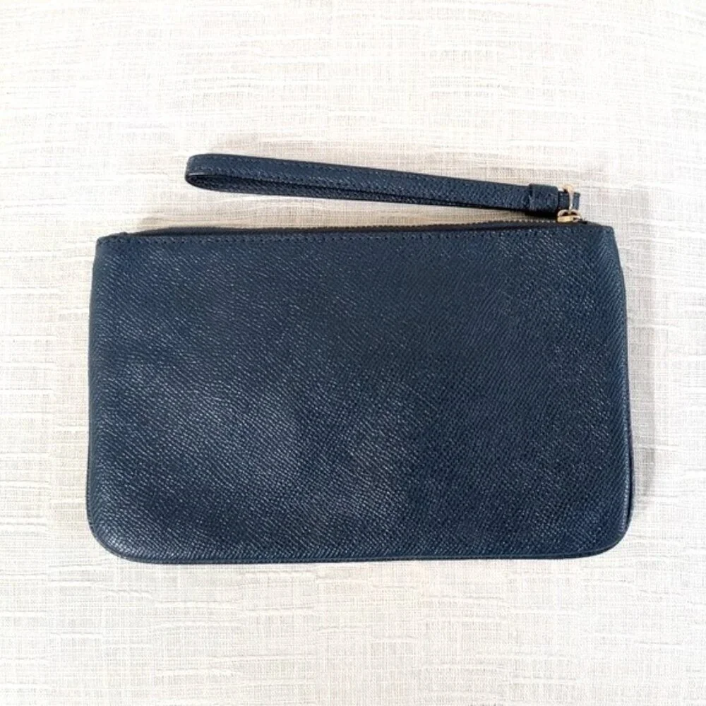 Like New Coach Navy‎ Wristlet 7 3/4